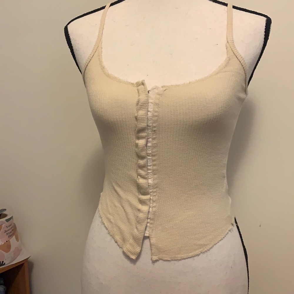 Frayed hem clip tank